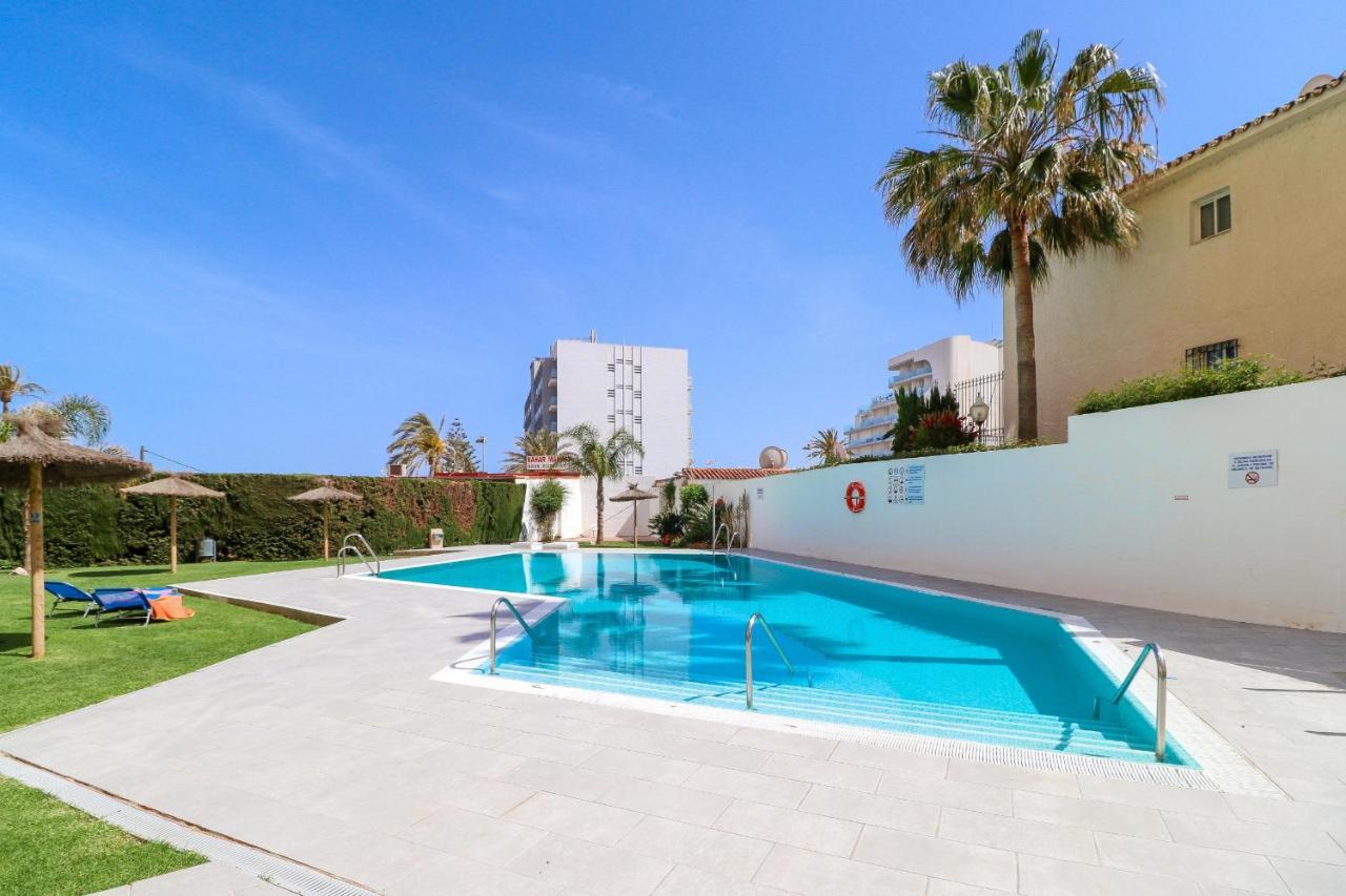 דירות בנאלמדנה Penthouse With Panoramic Views - Puerto Marina מראה חיצוני תמונה